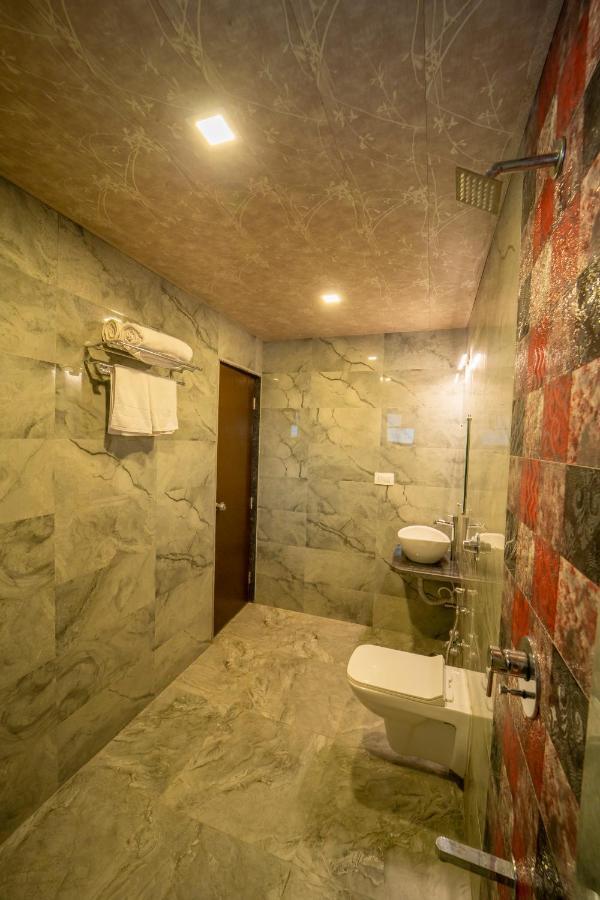 Vrindavan Resort Махабалешвар Екстер'єр фото